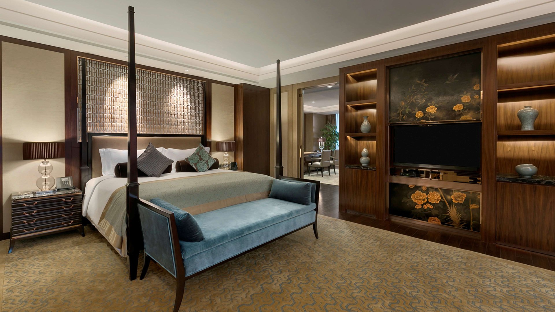 Presidential Suite