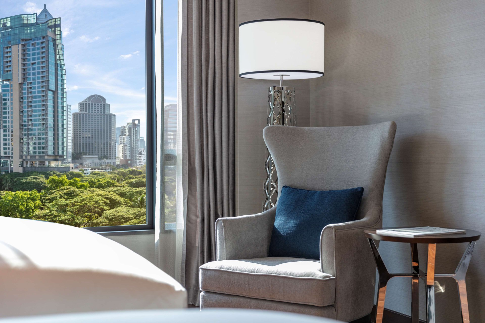 Rooms & Suites