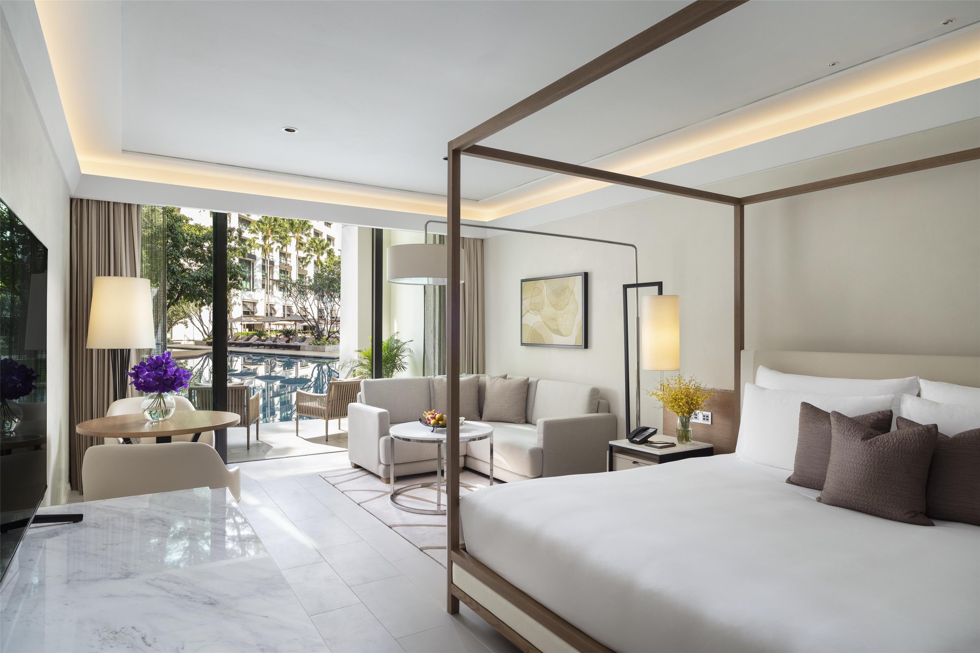 Siam Kempinski Hotel Bangkok - Cabana Room