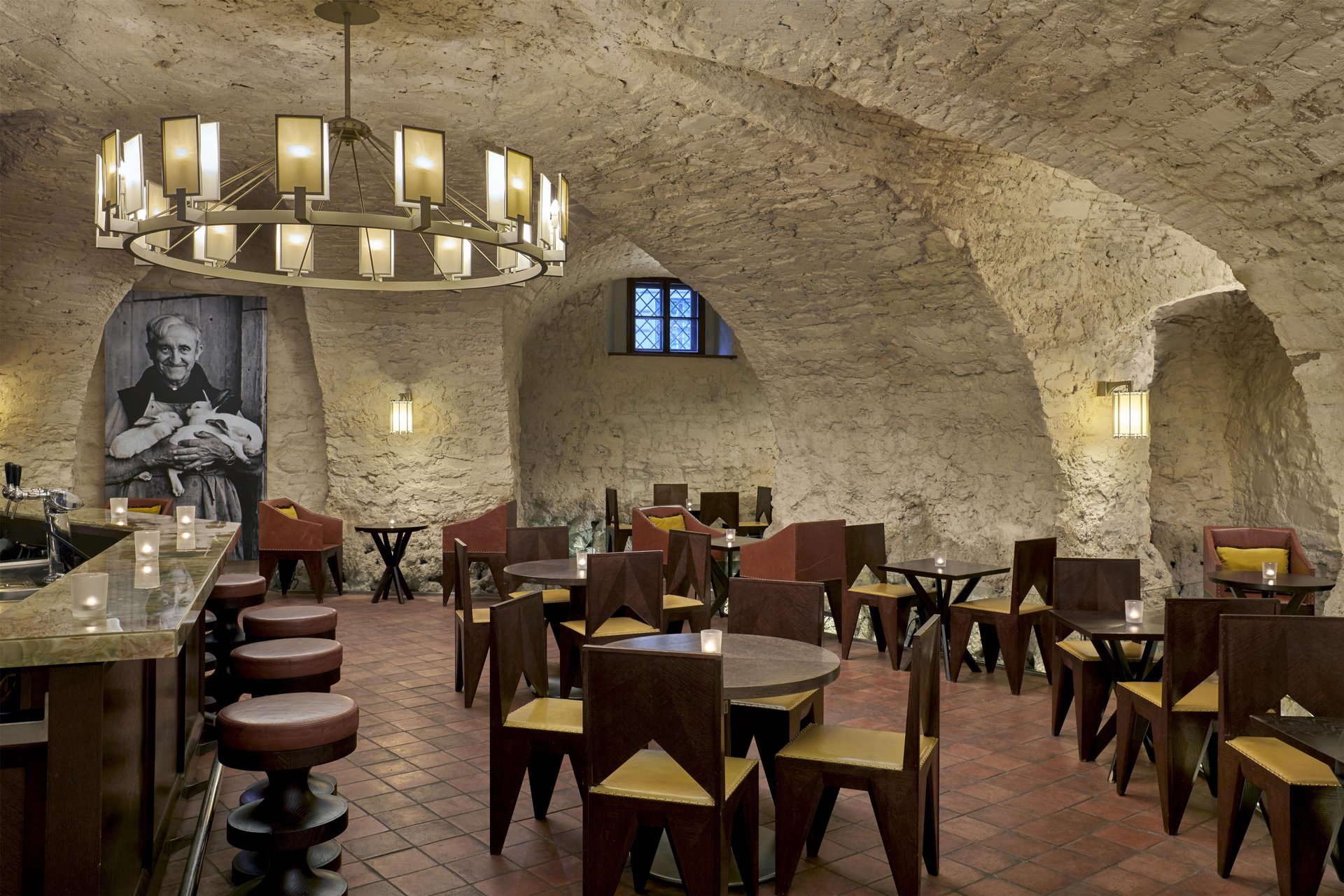 KIPRG1_Augustine-Hotel-Prague_The_Refectory_Bar