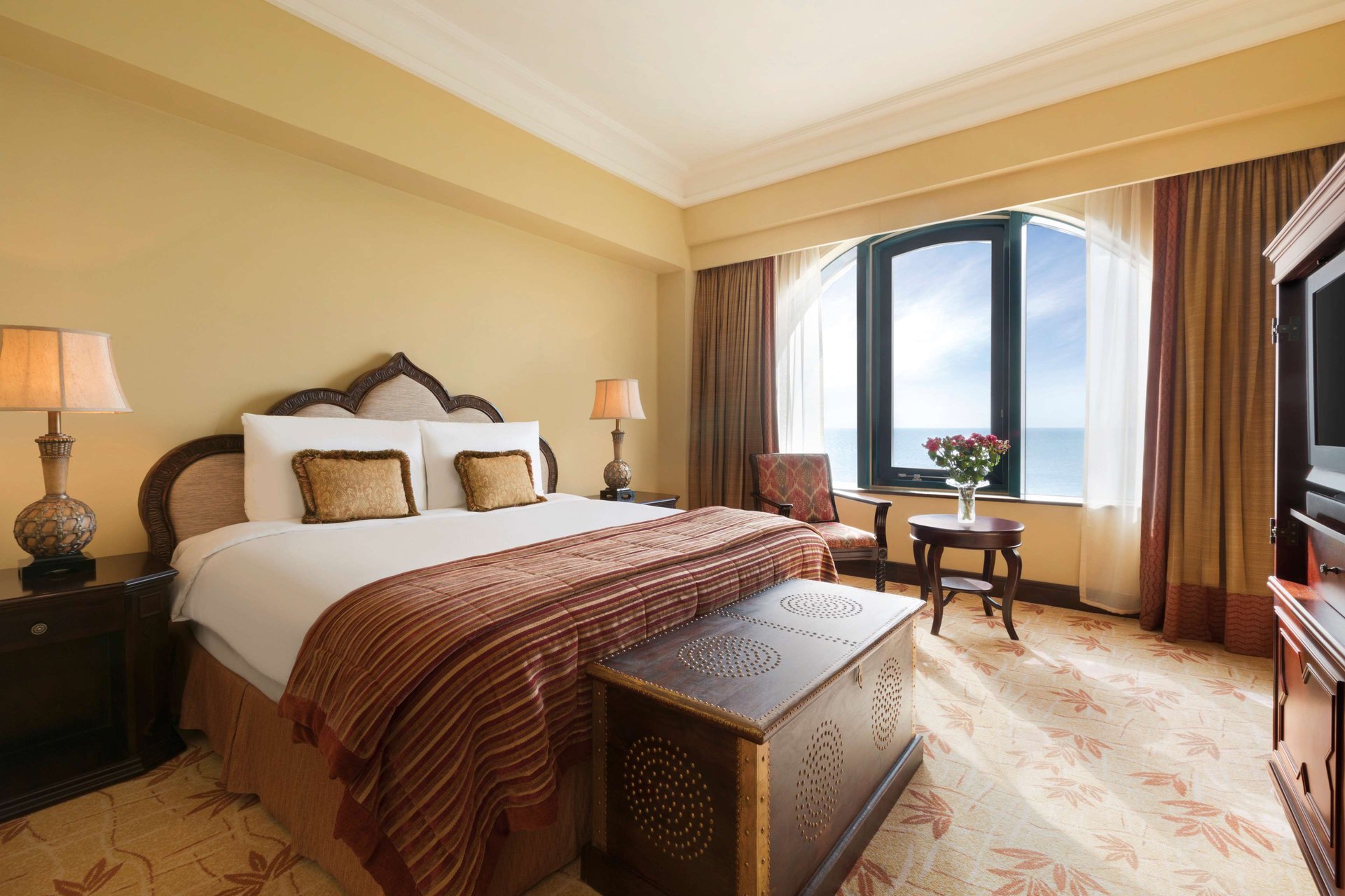 Deluxe Sea View Room