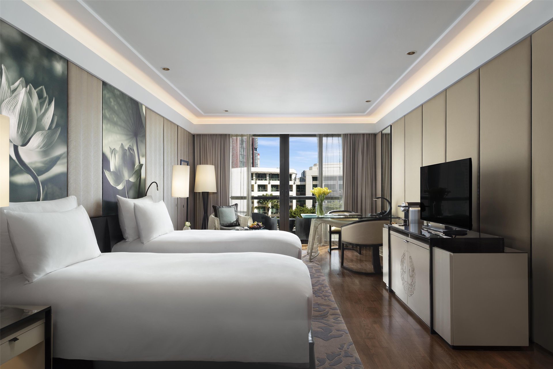 Siam Kempinski Hotel Bangkok - Executive Balcony Room Twin_Bedroom