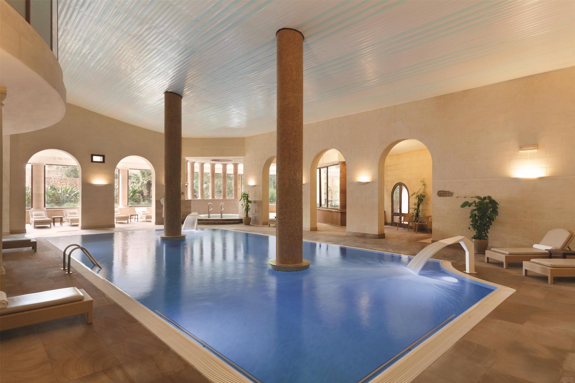 Kempinski Hotel San Lawrenz Gozo Malta - Pool - indoor