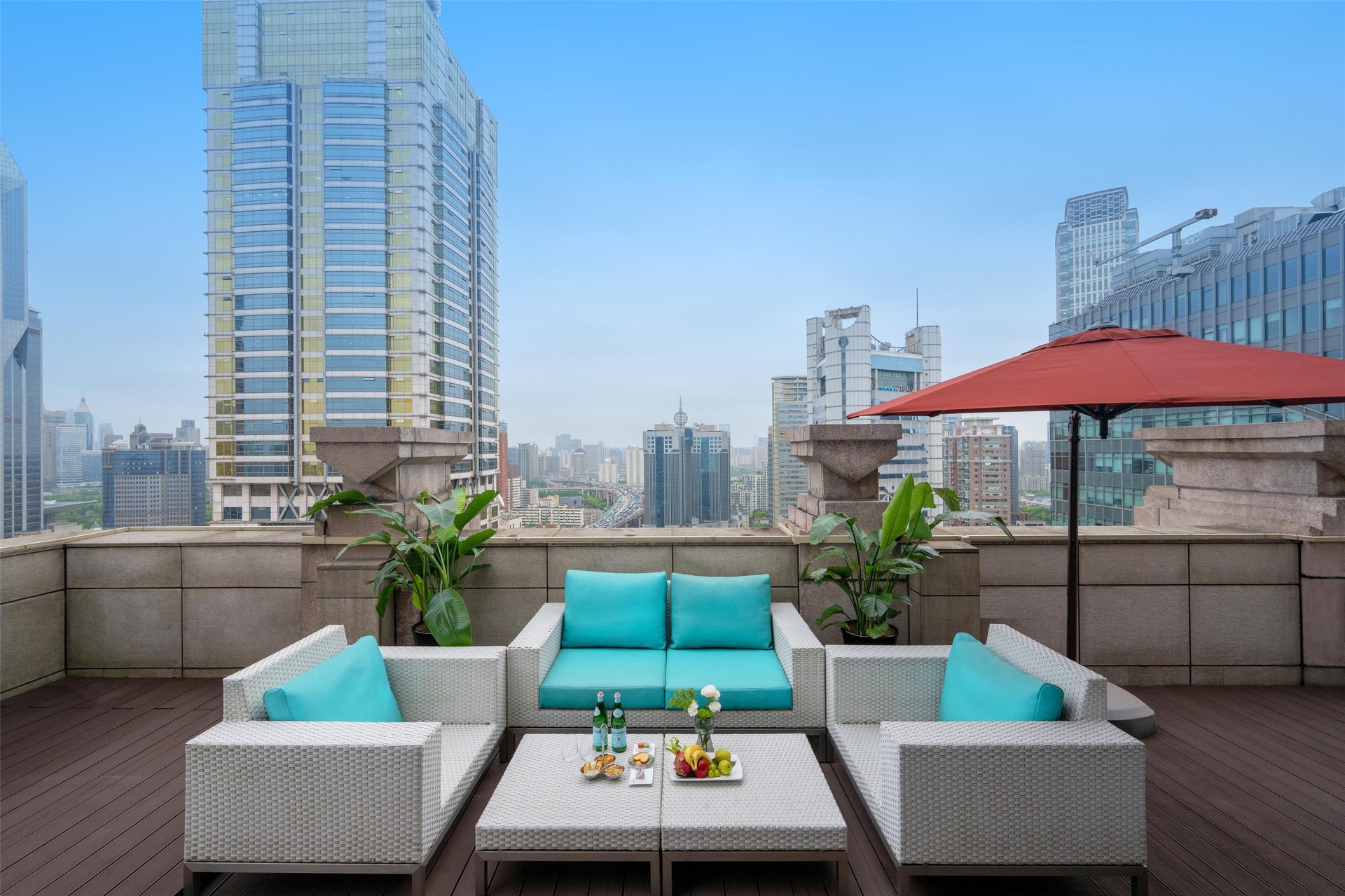 The One Executive Suites managed by Kempinski - Shanghai - Three Times One Executive Suite