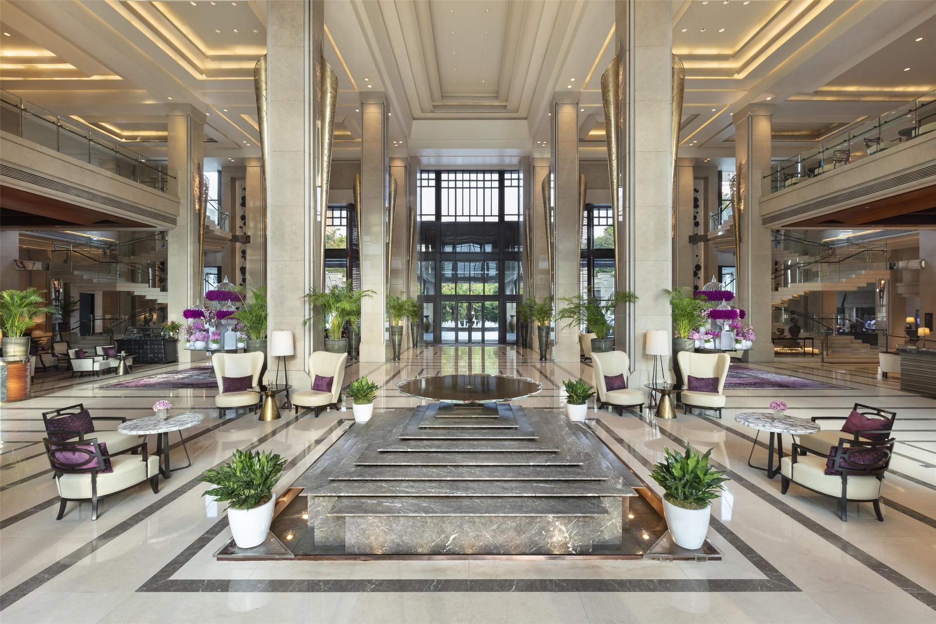 Siam Kempinski Hotel Bangkok - Lobby