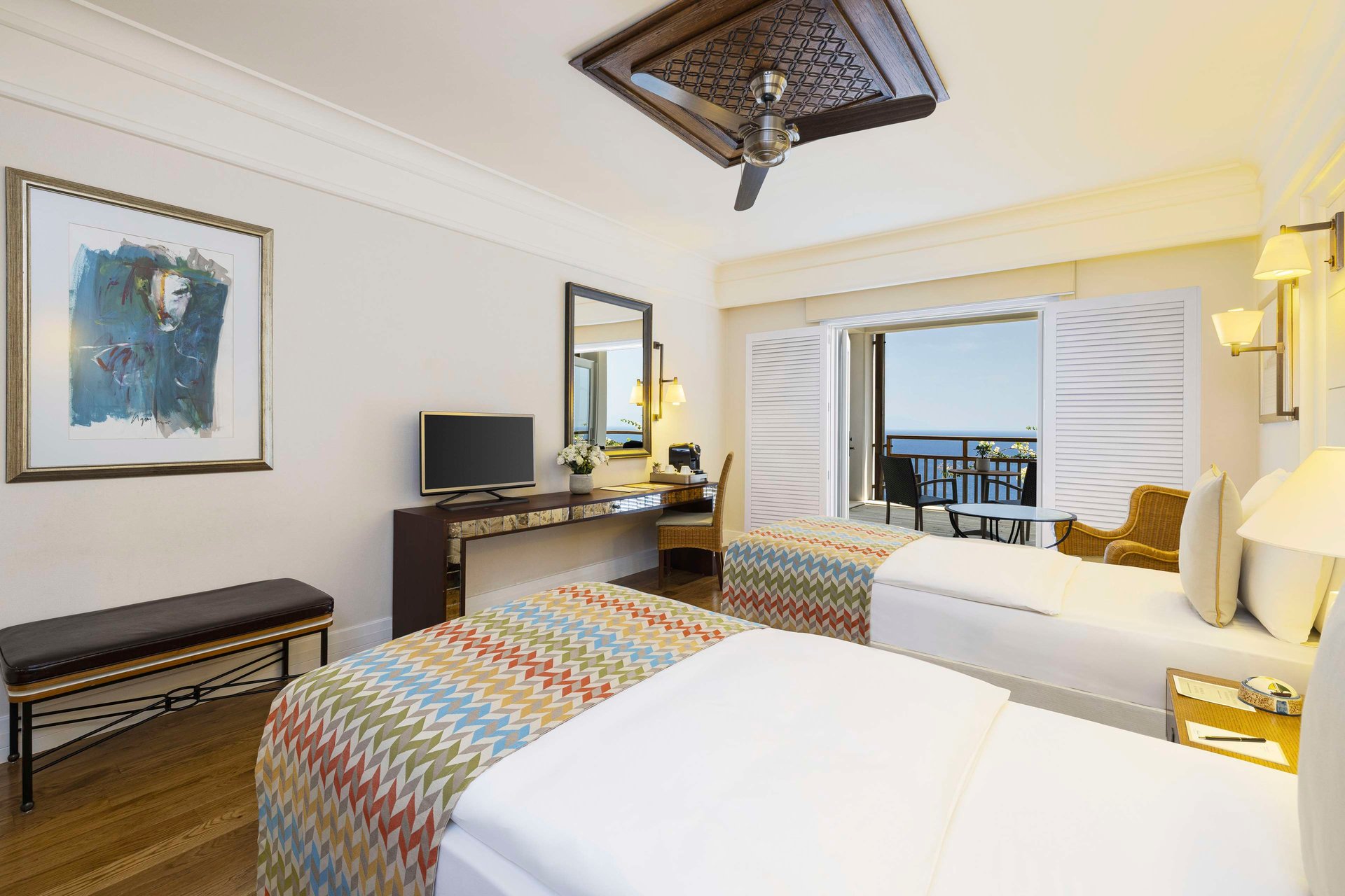 Grand Deluxe Room