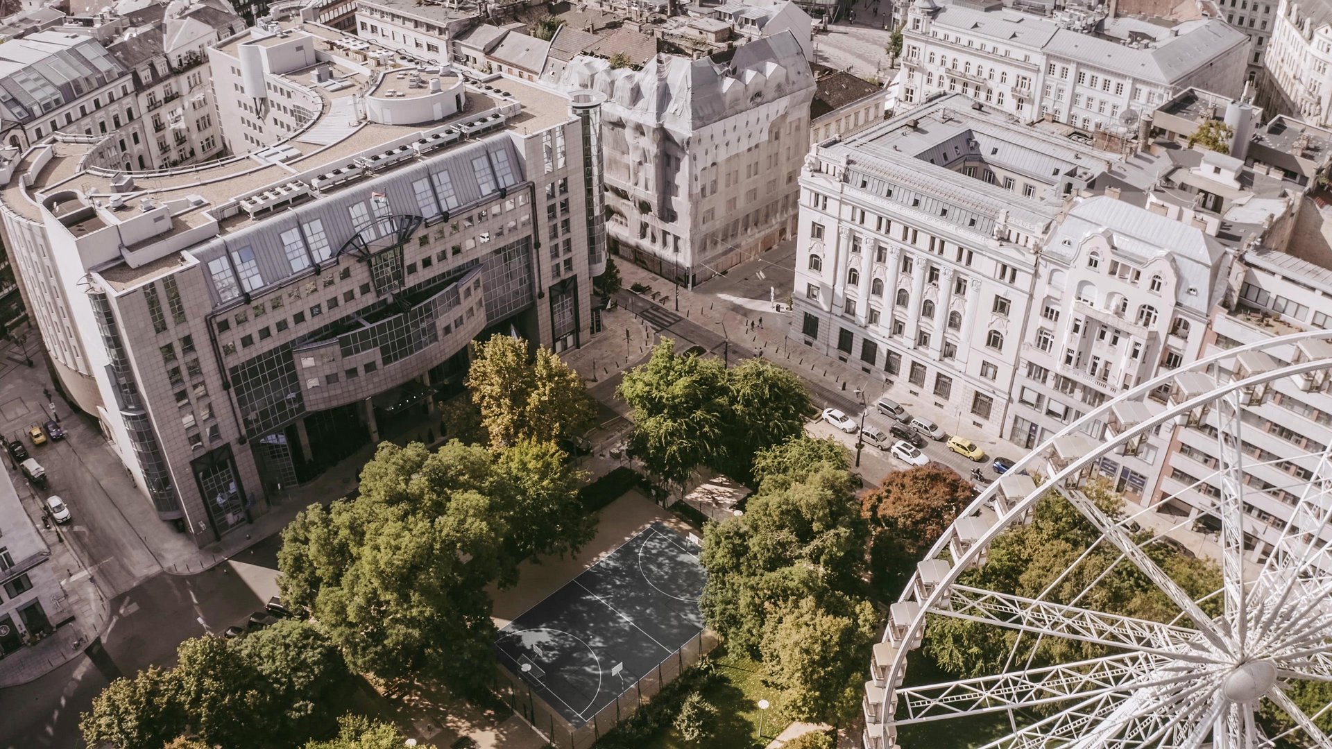 View of the hotel exterior and the Ferris wheel