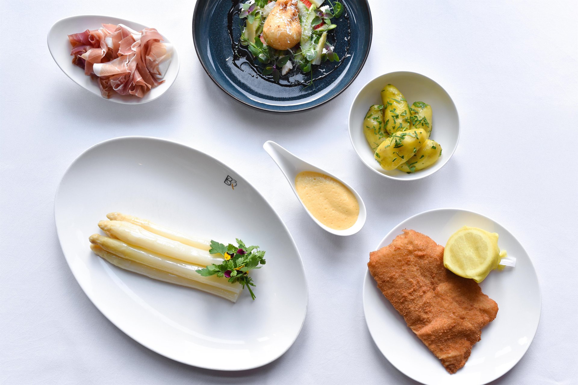 Asparagus Season at Brasserie Quarré