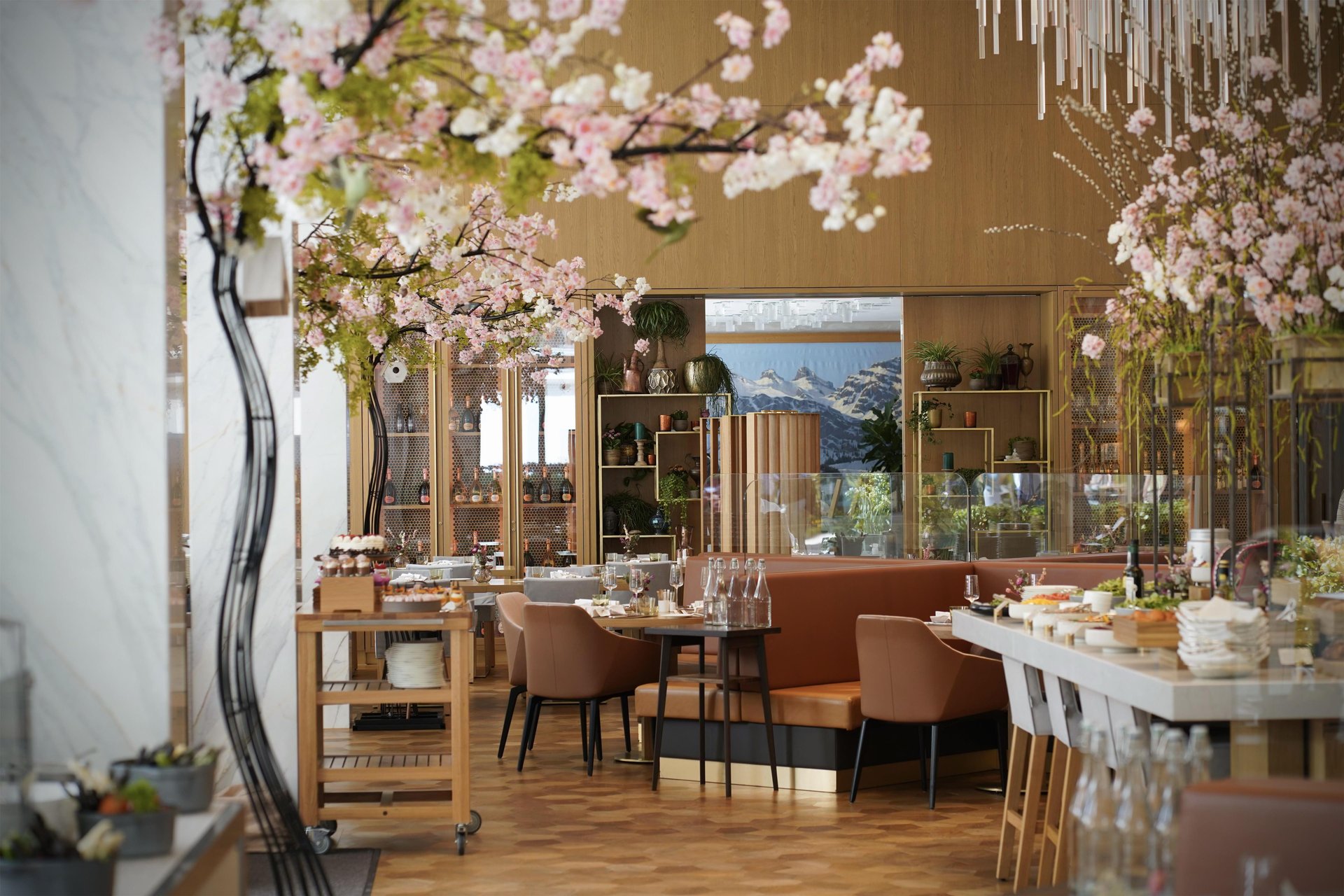 Pfingstbrunch I Muttertagsbrunch I Cattani Restaurant I Kempinski Palace Engelberg