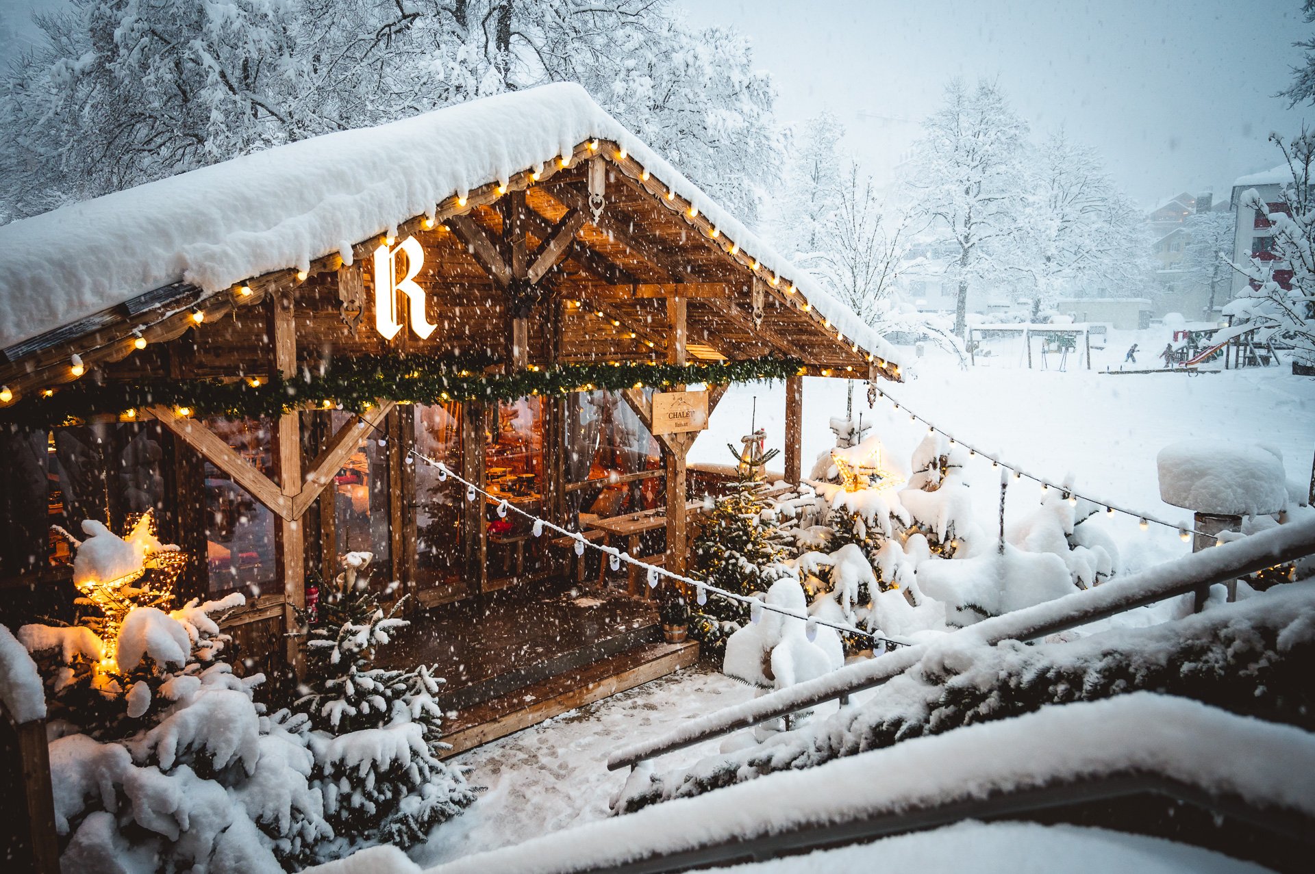 KIBXO1_Chalet Ruinart_Restaurant_Winter.jpg