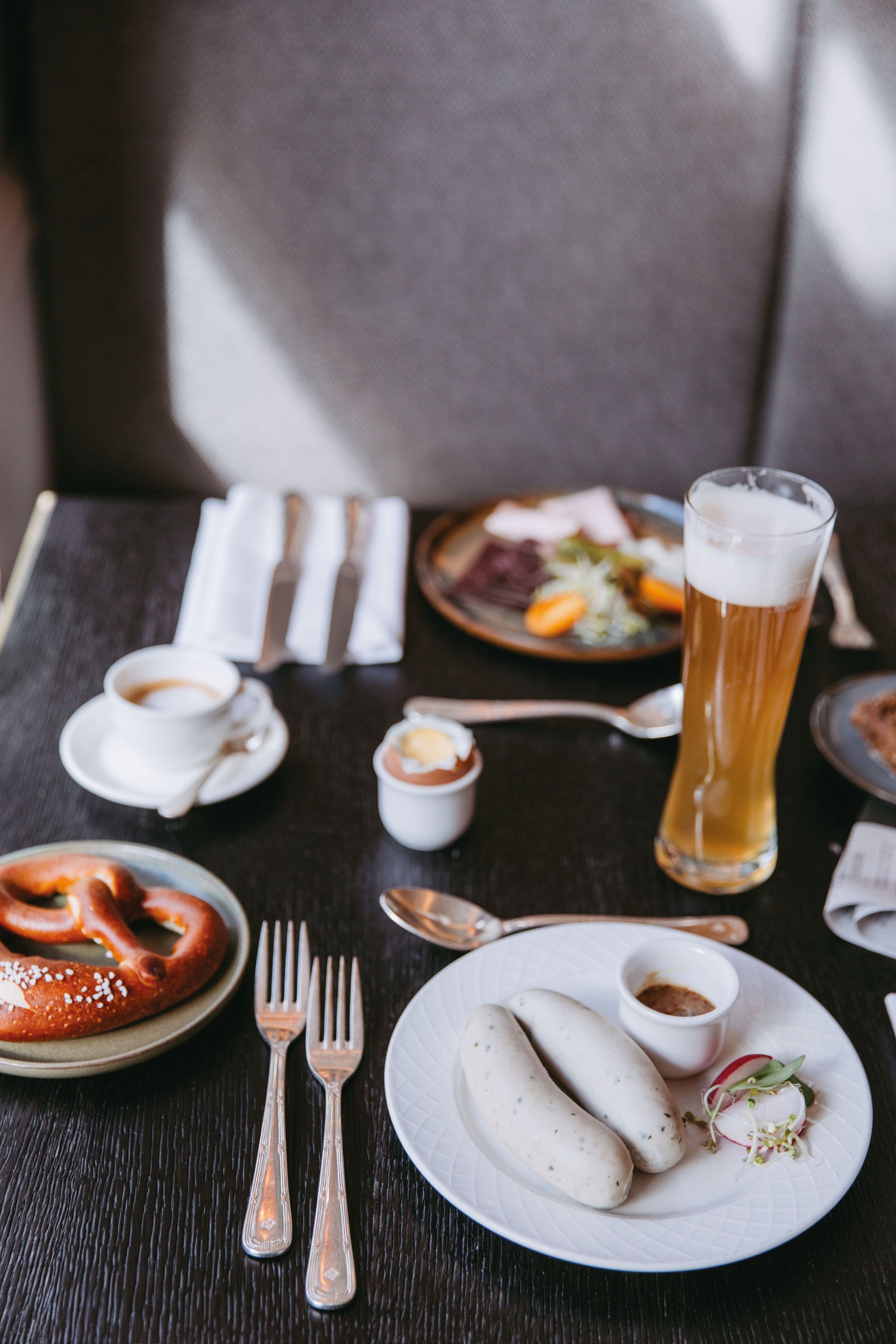 Copy of KIMUC1__Breakfast _Content Creator Olga Löffler_Frühstück_ Weißwurst_alle Bildrechte (2) (1).jpg