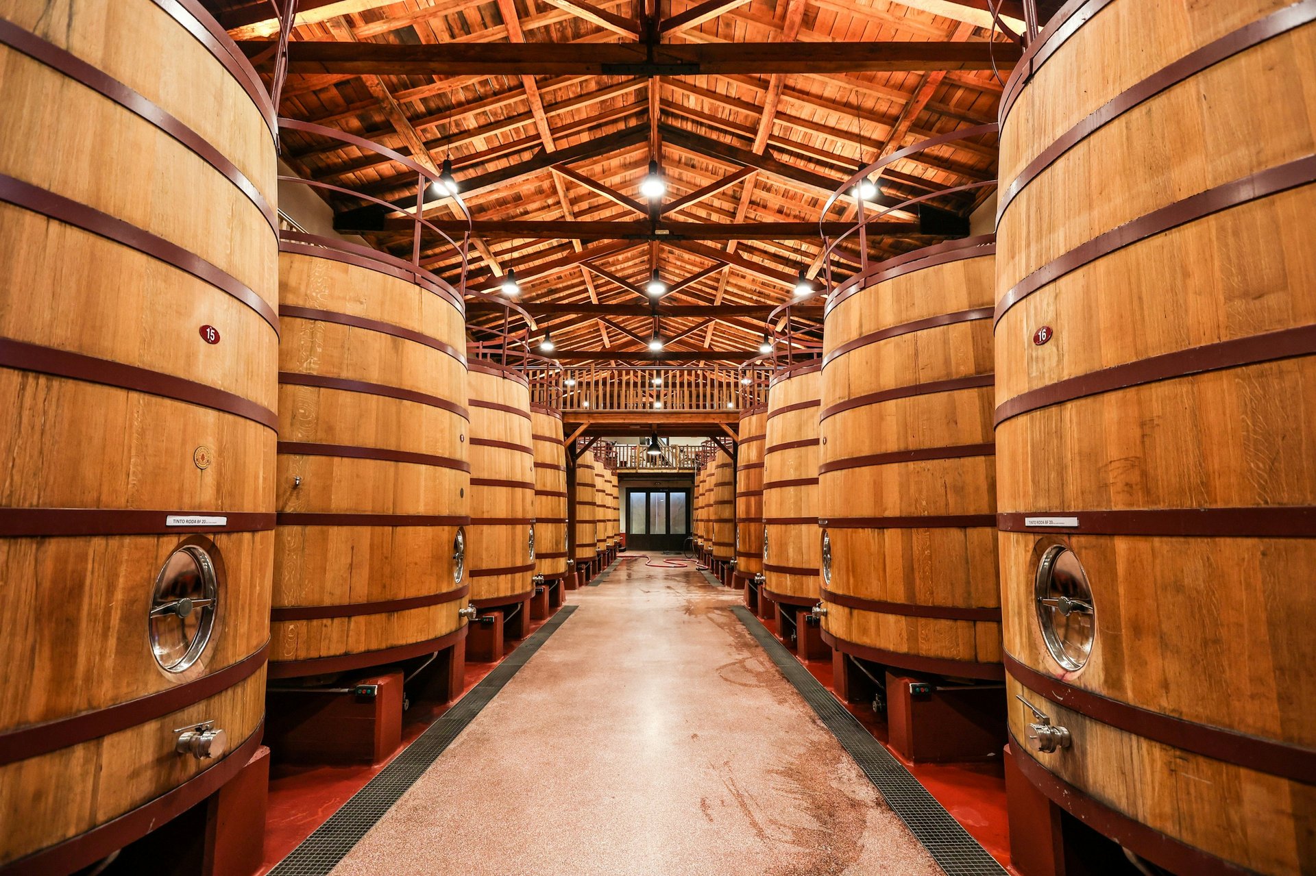 guided tours wineries