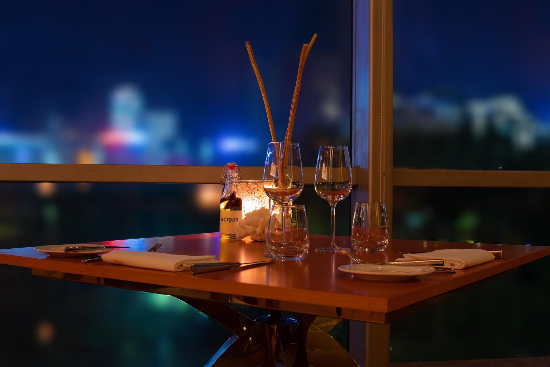 Acqua Restaurant