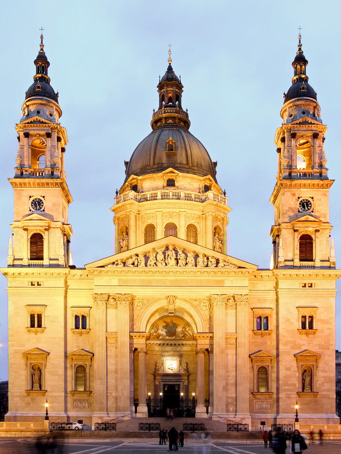 EH BUD_Mosaic_1120x1490_Basilica-8_Dora Sajo Photography.jpg