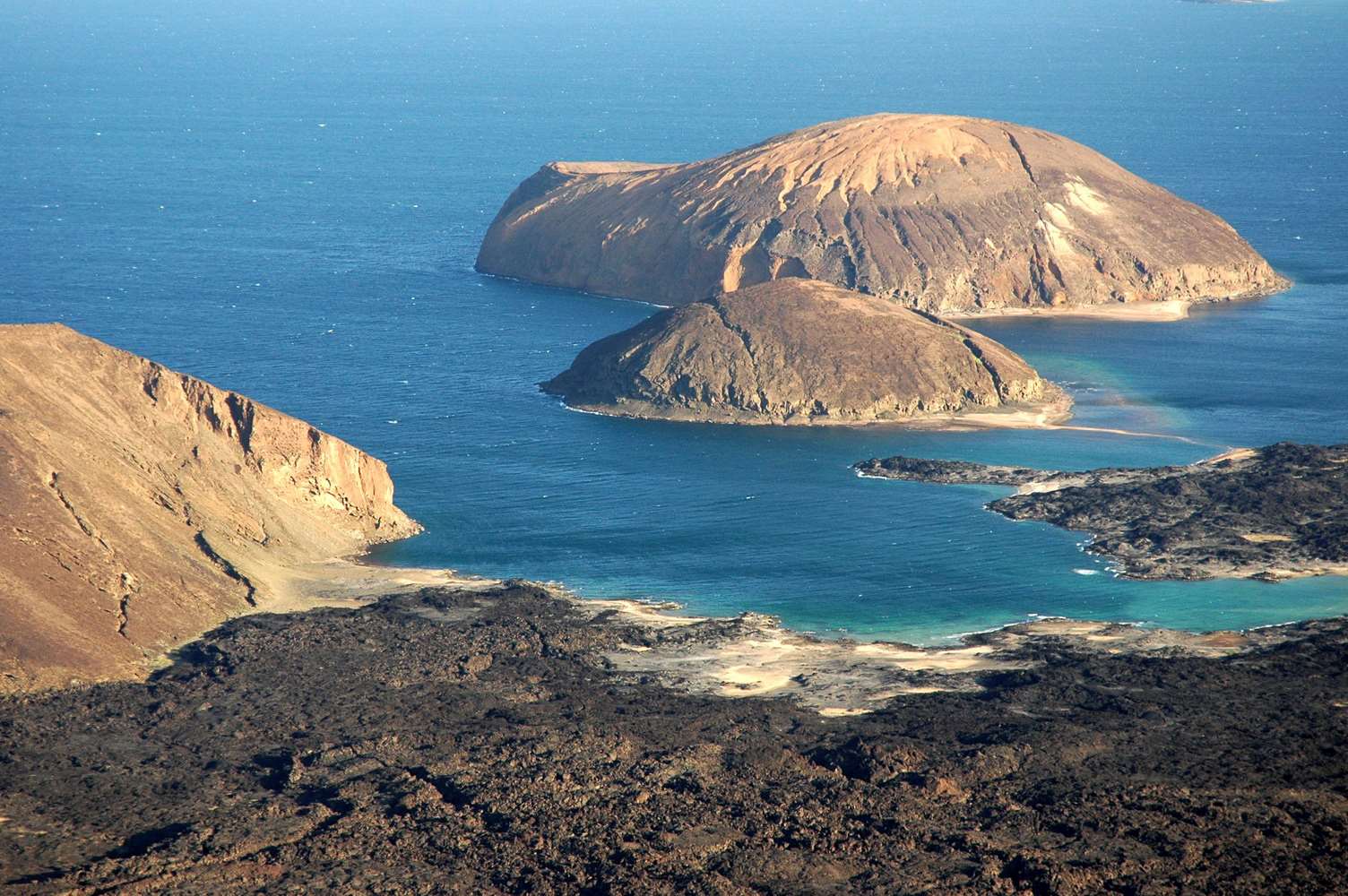 Ardoukoba Volcanic Crater Djibouti Palace Kempinski Ardoukoba Volcanic Crater Djibouti Palace Kempinski