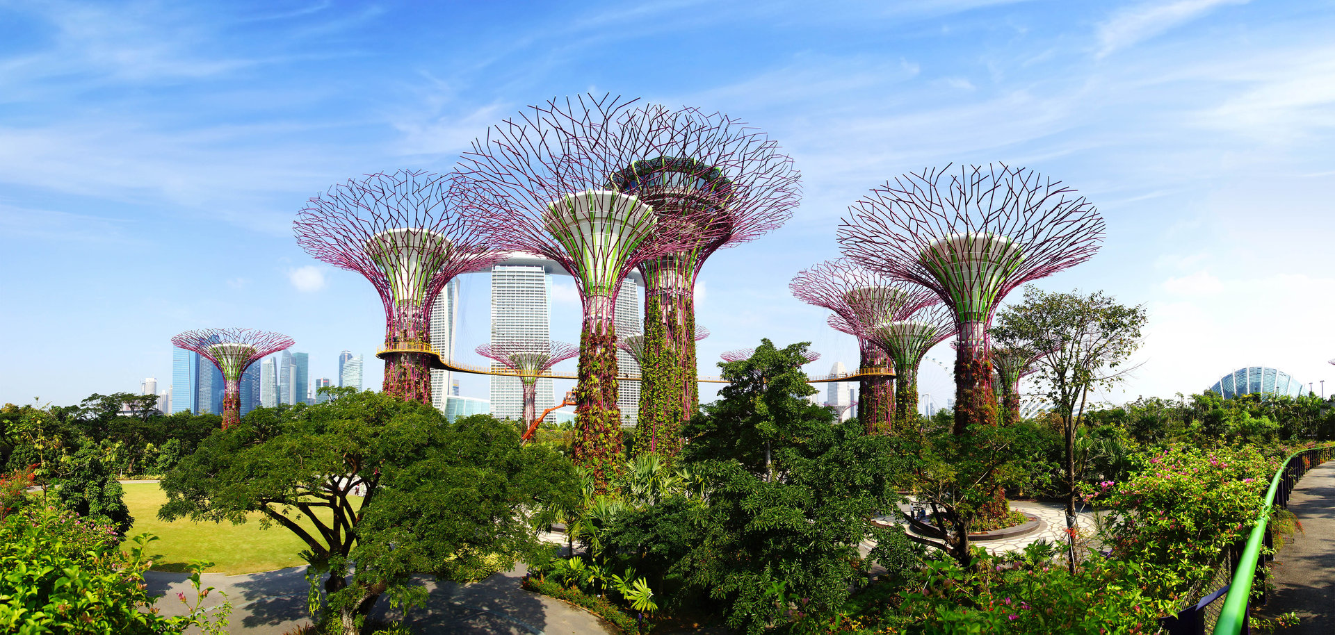 The Best Things to Do with 2 Hours in Singapore