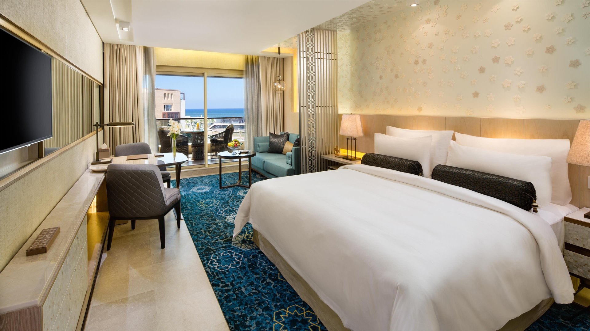 Summerland Kempinski Hotel & Resort Beirut - Guest room