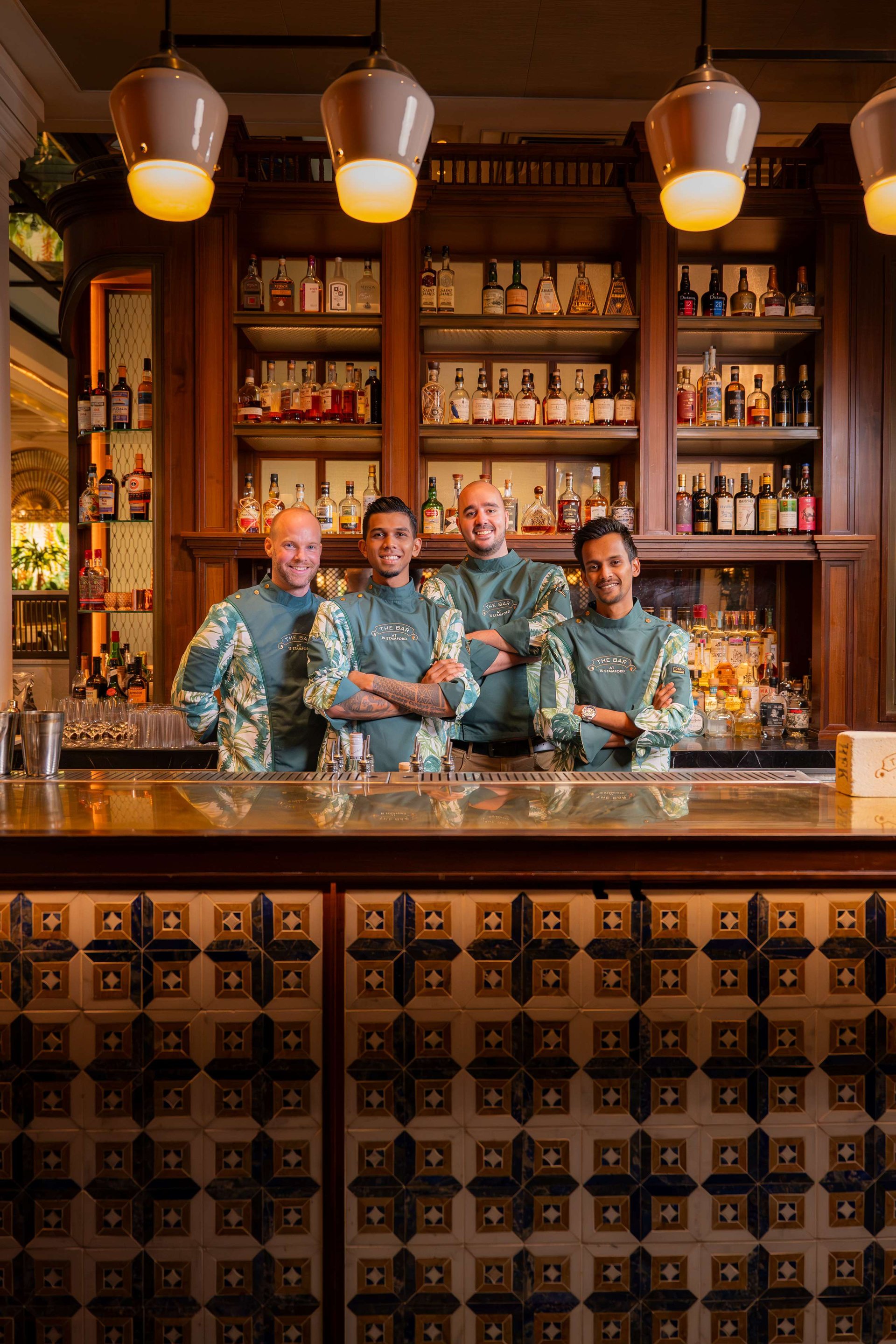 Bar Guest Shift x Tell Camellia
