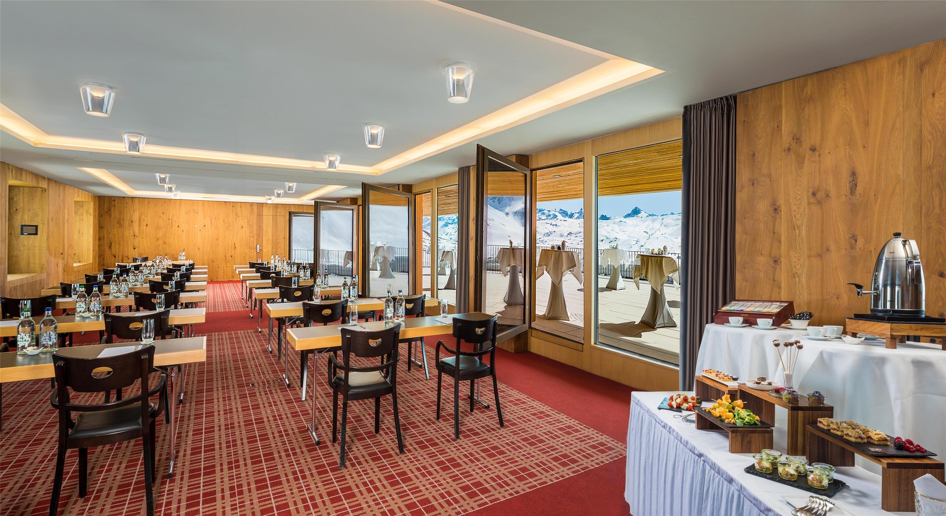 Frutt Lodge - Meeting room