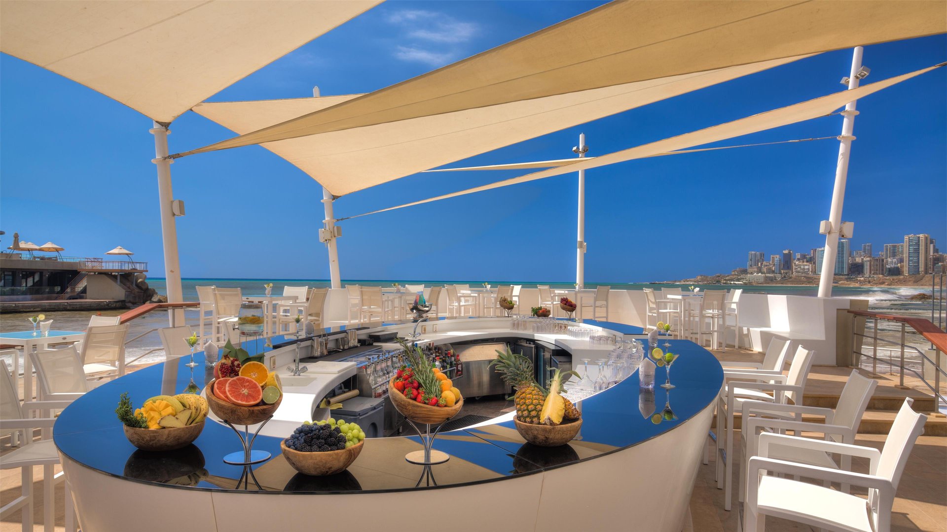 Summerland Kempinski Hotel & Resort Beirut - BarLounge