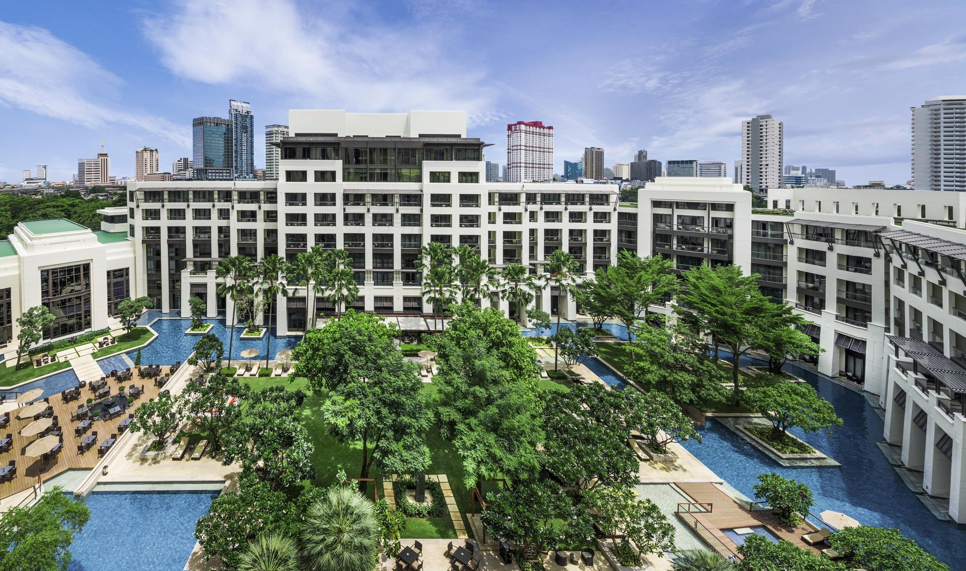 Siam Kempinski Hotel Bangkok - Exterior
