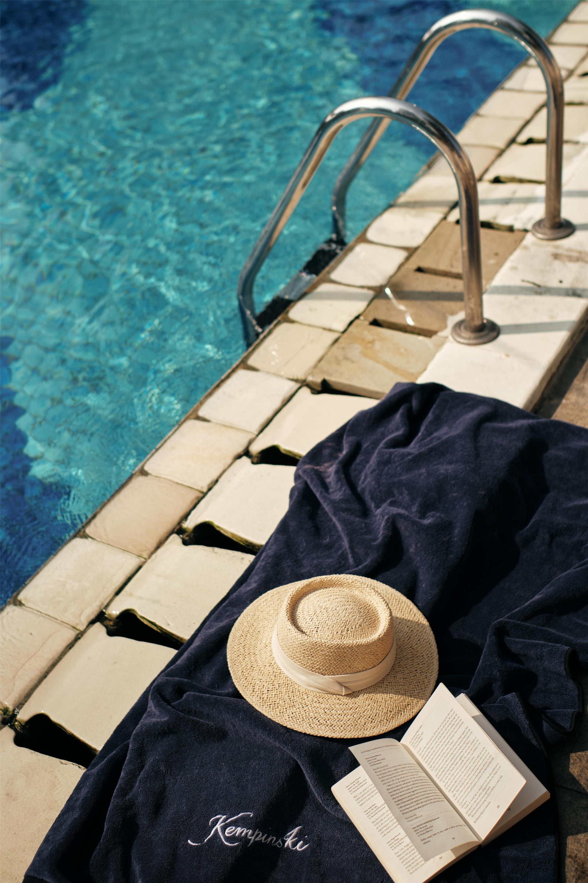 Rooftop Pool at Hotel Indonesia Kempinski Jakarta