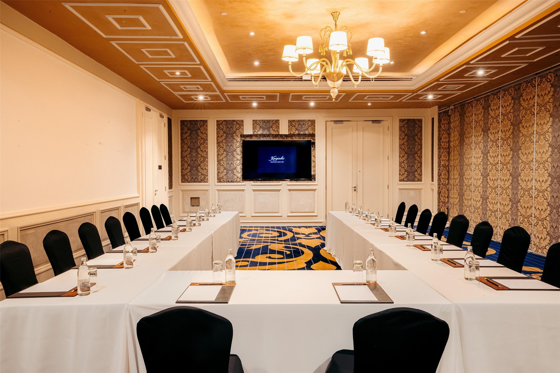 Villa Rosa Kempinski Nairobi - Meeting room