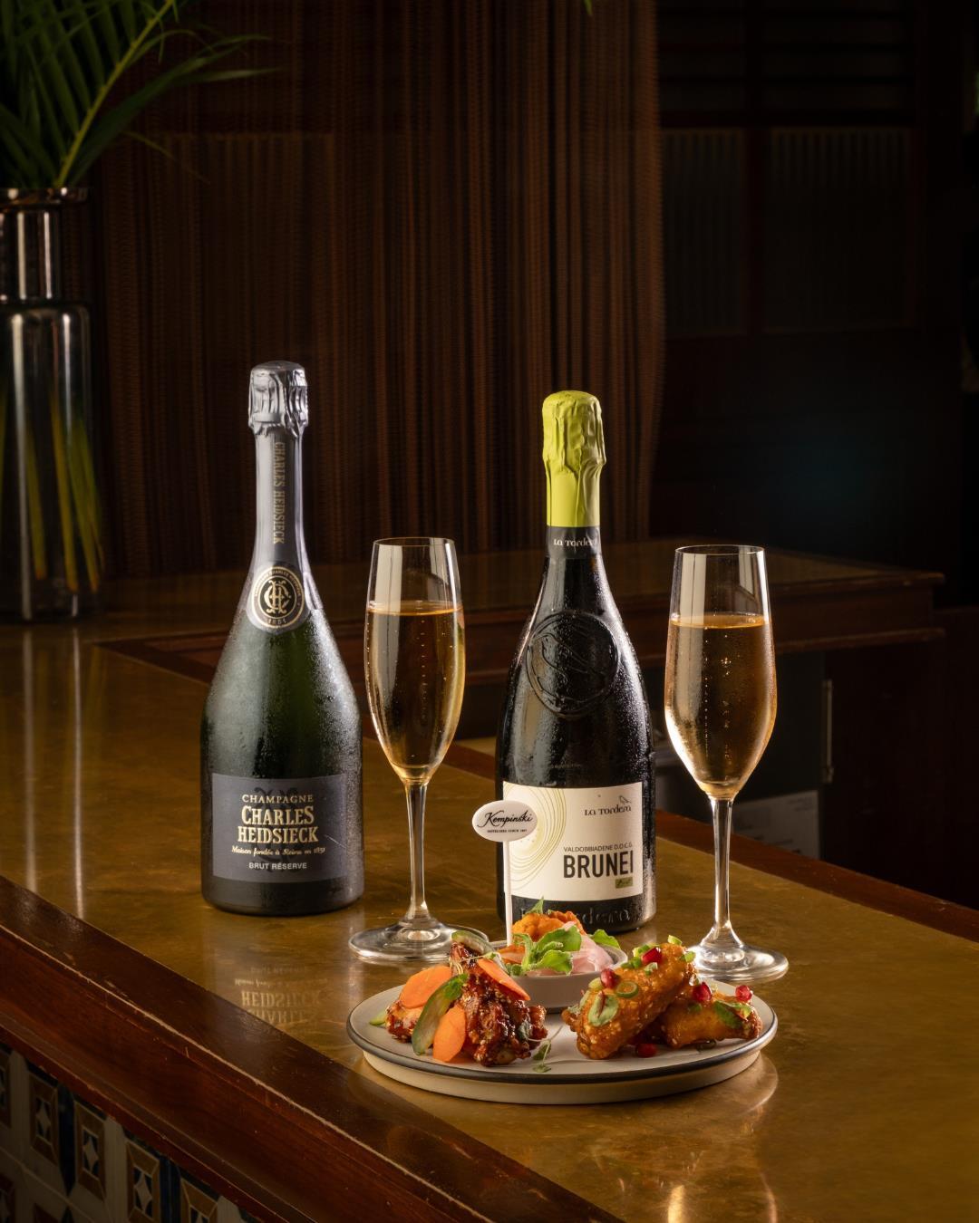 KISIN1 - 2025 - The Bar at 15 Stamford - Fried Chicken & Bubbles
