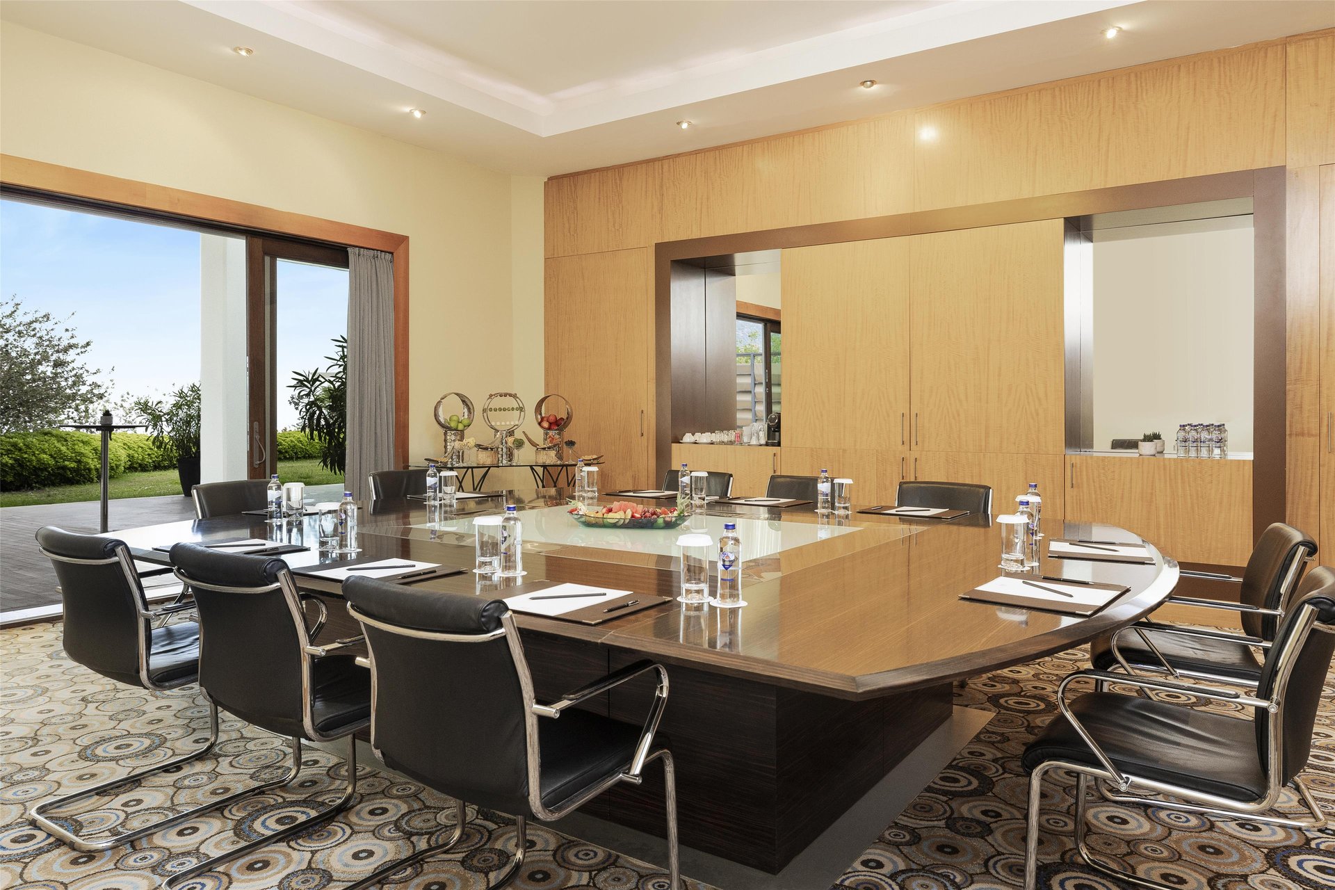 Kempinski Hotel Barbaros Bay Bodrum Turkey - Business center