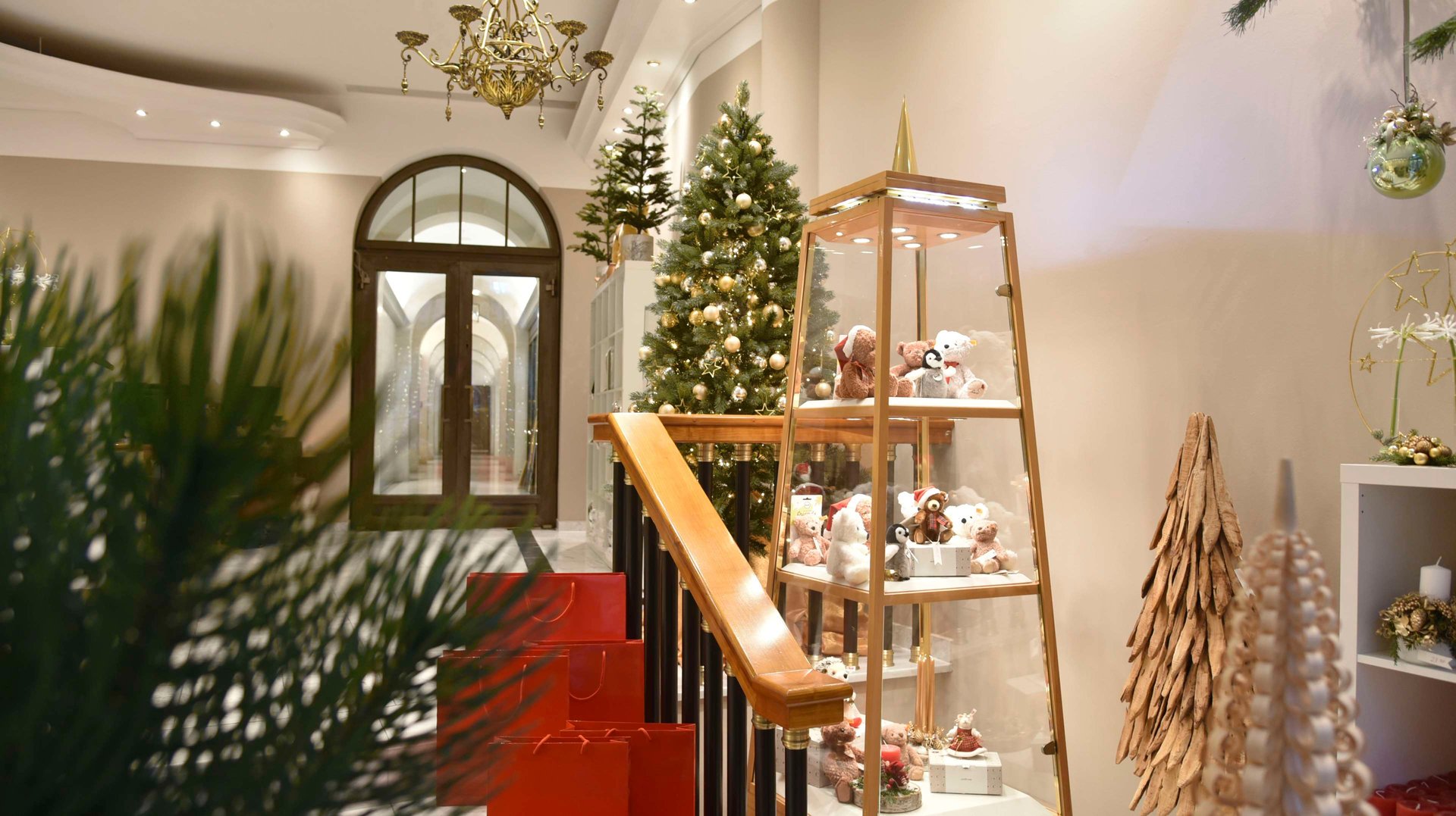 Adlon Boutique