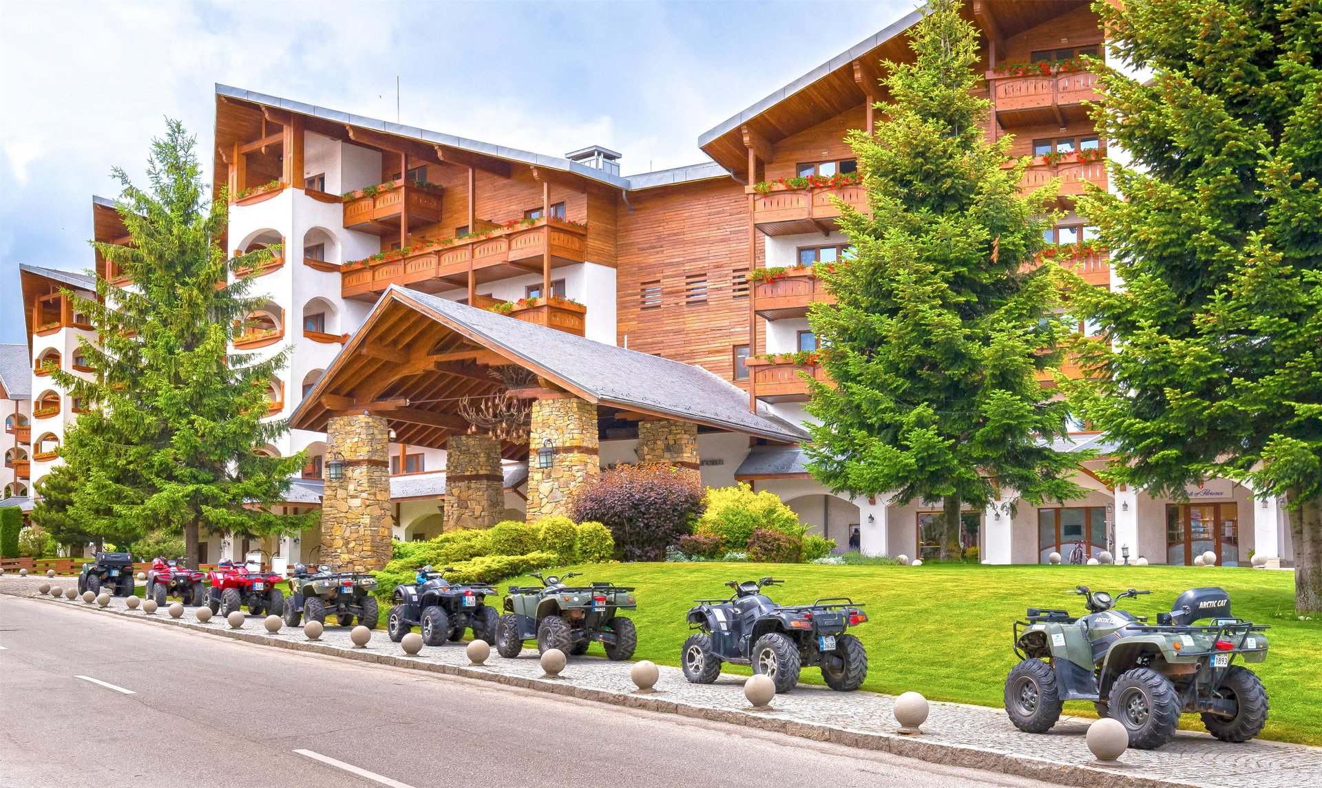 Kempinski Hotel Grand Arena Bansko Bulgaria - Guest room amenity