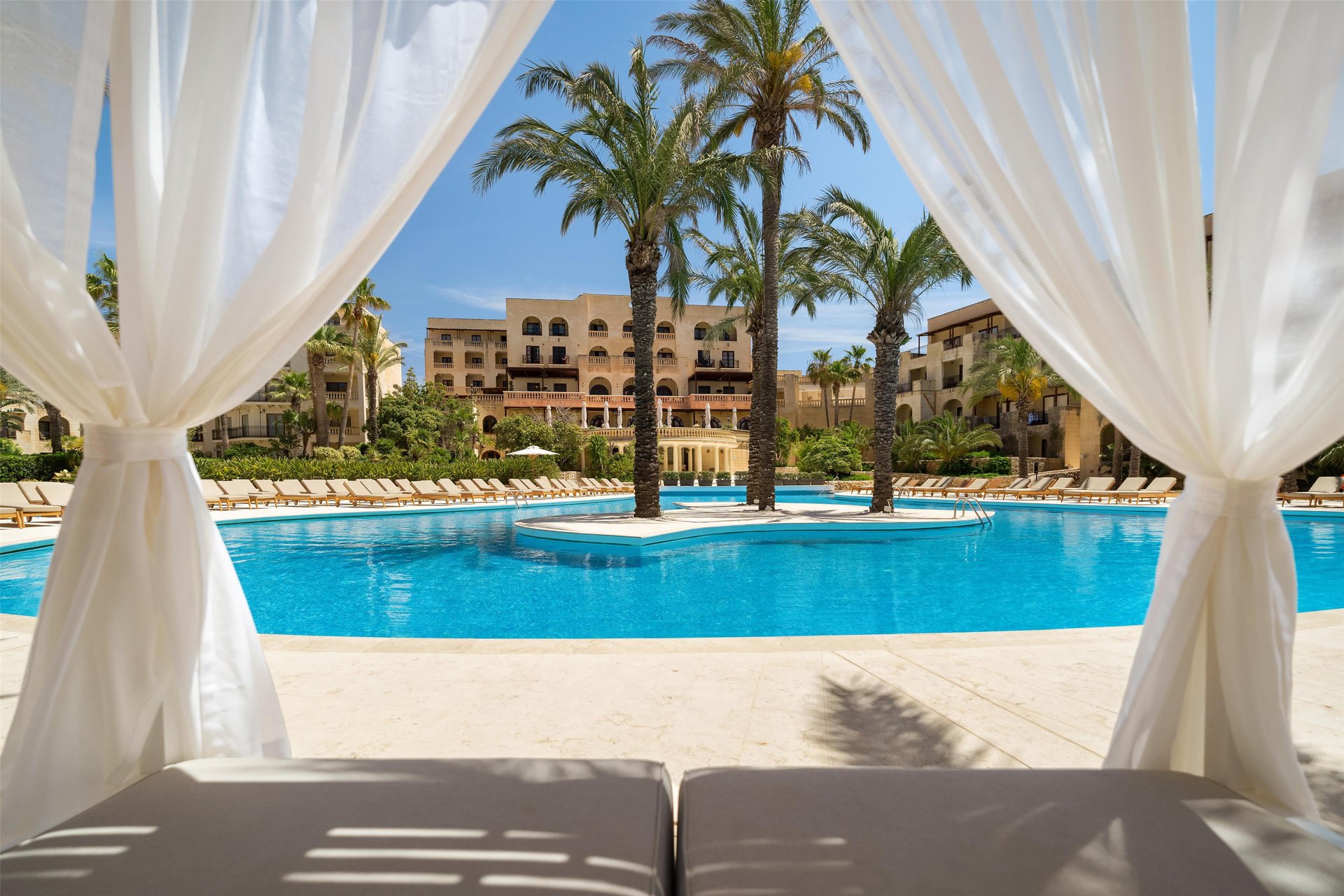 Kempinski Hotel San Lawrenz Gozo Malta - Pool - outdoor