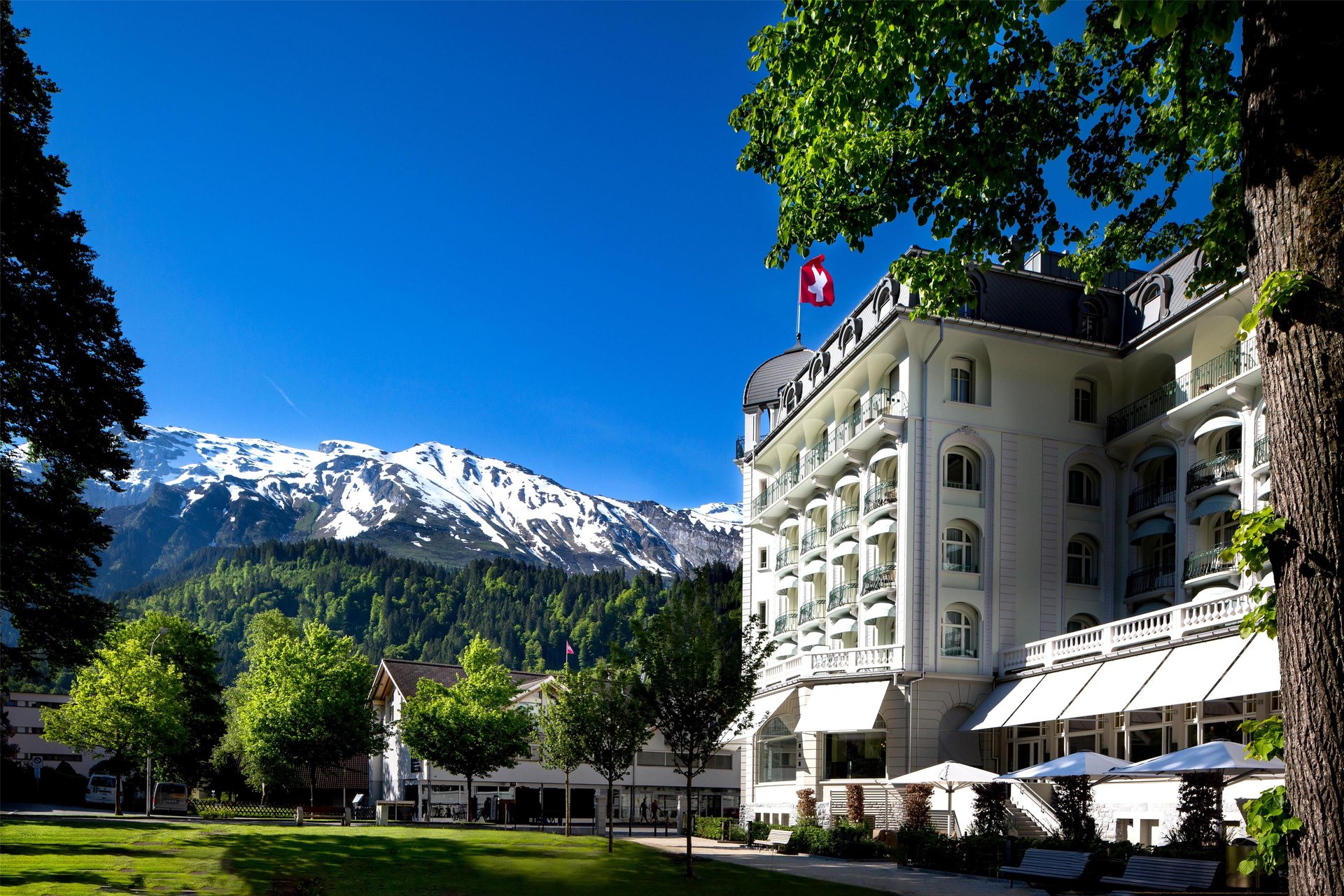 Your Luxury Coolcation Awaits in the Swiss Alps!