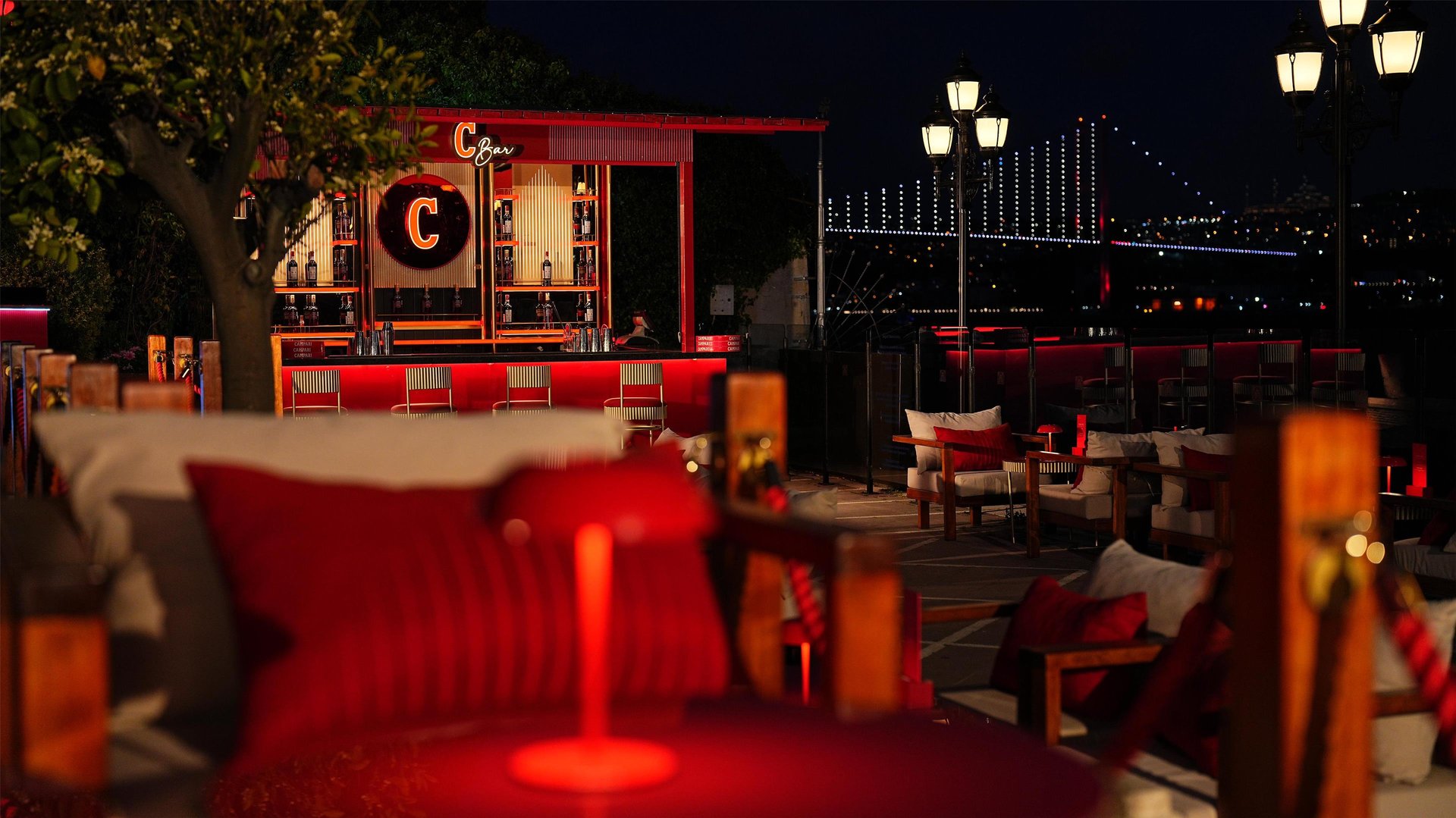Ciragan Palace Kempinski Istanbul - BarLounge