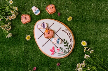 KISIN1 - 2025 - Easter - Egg Cake Takeaways