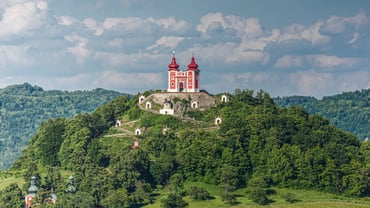 BanskaStiavnica_iStock-1444372237MSt_1920x1080.jpg