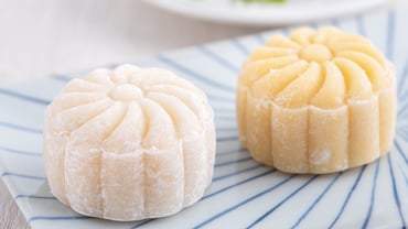 Snow Skin Mooncake.jpeg
