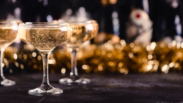SP_ls_2023_Festive_ChampagneCoupes_1920x1080px.jpg