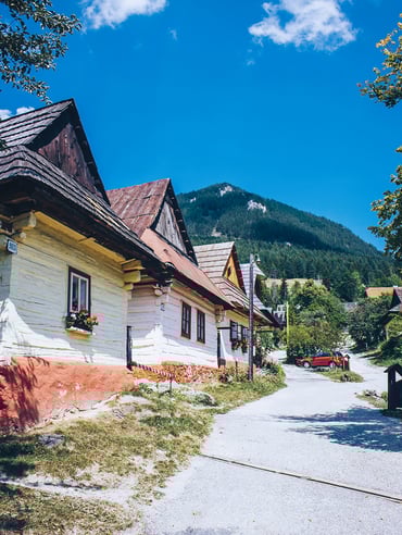 EH High TatrasGallery_01_Vlkolínec_unsplash .jpg