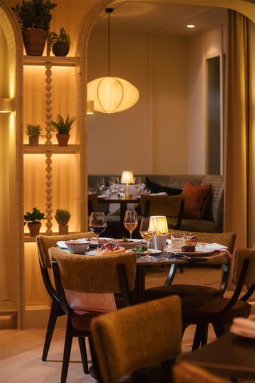 ÉS Bisztró redesigned restaurant at the gastro hub of Kempinski Hotel Corvinus Budapest