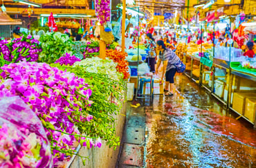 Pak Khlong Talat Flower Market.jpg