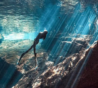 CUN_Cenote_Web.jpg