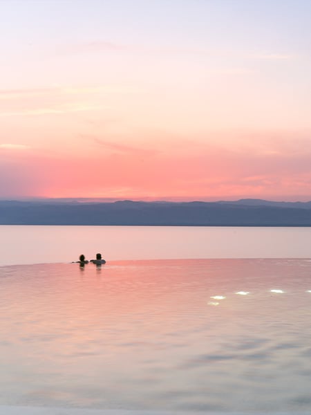 KIAMM2_Infinity-Pool-Sunset_Original_686.jpg
