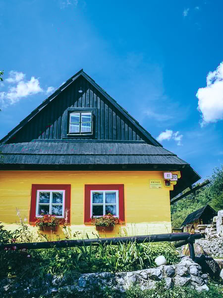 EH High TatrasGallery_04_Vlkolínec_unsplash .jpg