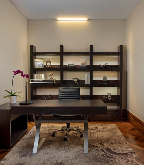 Diplomatic Suite - Working Space