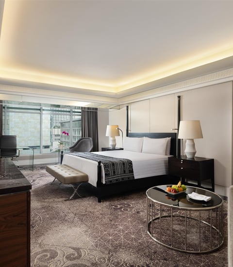 Grand Deluxe King Room - Overlooking Window
