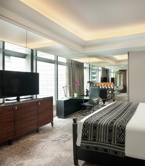 Deluxe King - Room