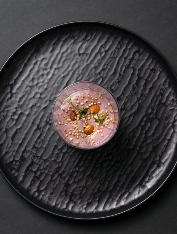 Enjoy delicious food at Das Palais restaurant in Dresden's old town.