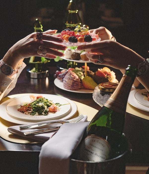 lobby-lounge-and-amber