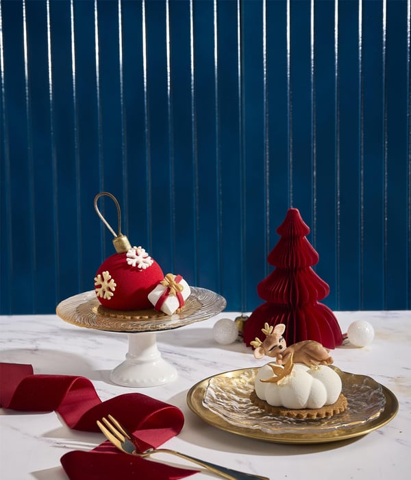 Christmas Cake at Kempi Deli